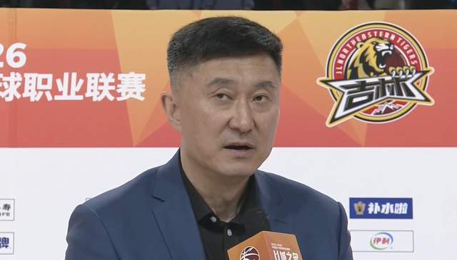 开云APP-广东21分大胜!强援怒砍42分7板8助,杜锋却难高兴起来,有人伤退